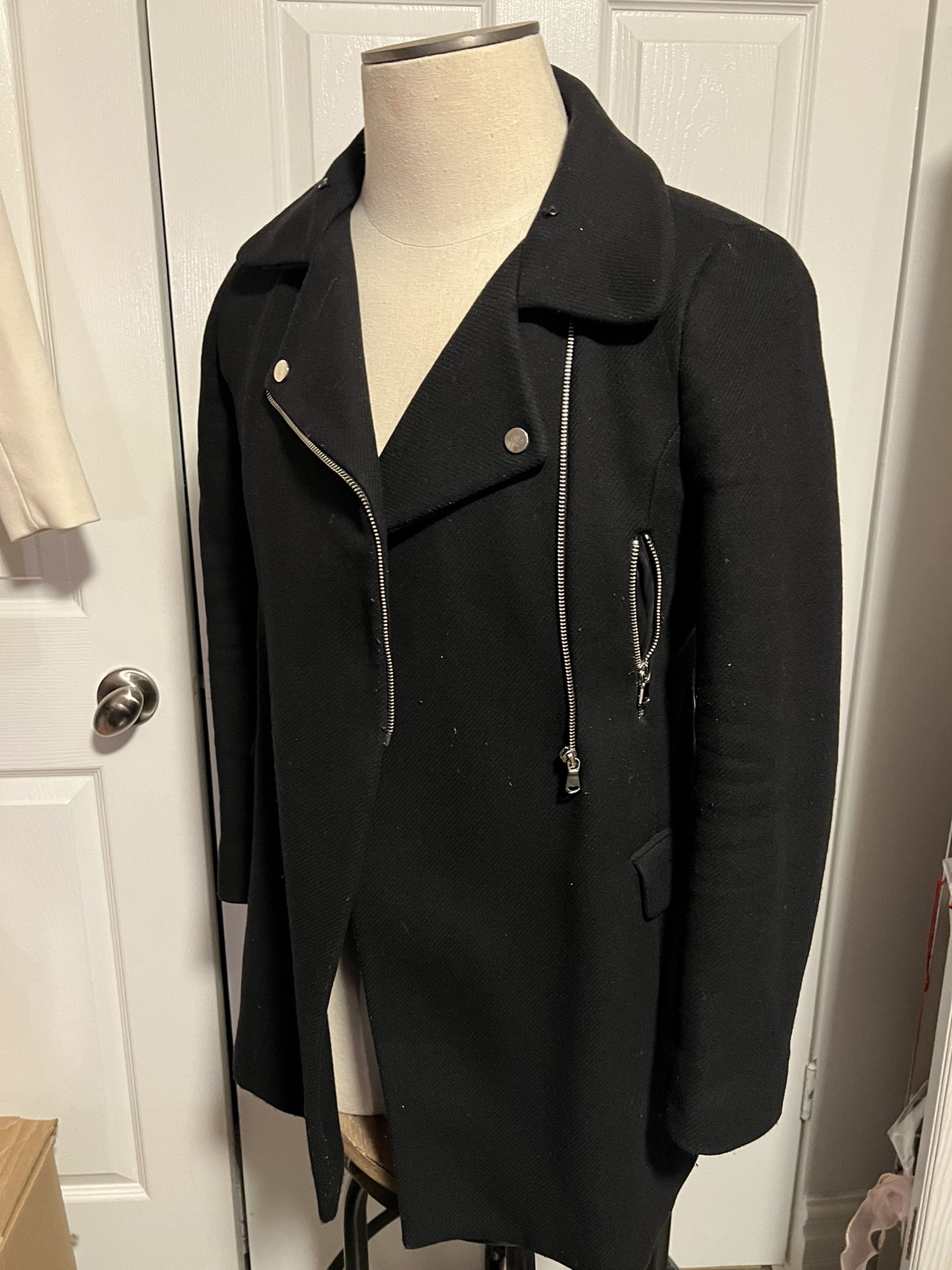 Zara Women’s Spring/Fall Casual Coat (M)(LNC) image indicator(2)