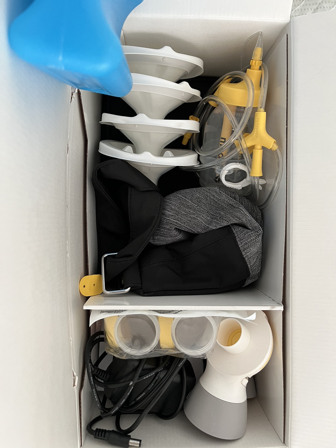 Medela pump breastfeeding