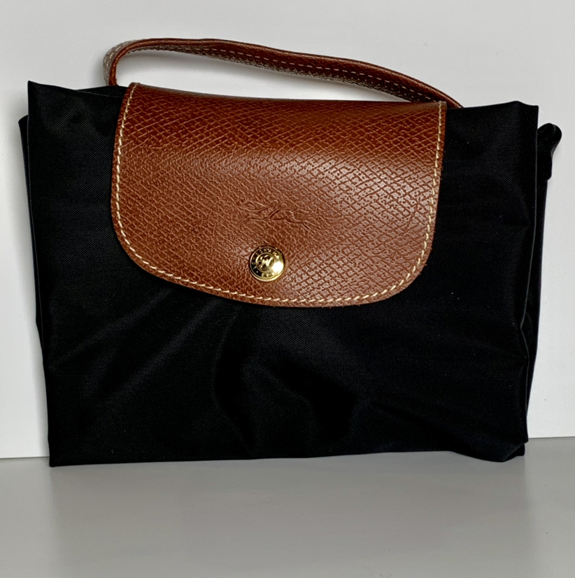 Designer bag thumbnail