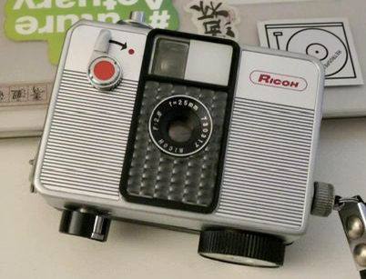 richo auto half y film camera - photo 2