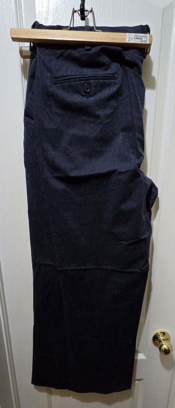 Kirkland Brand Mens Dress Pants - Size 40x30 image indicator(6)