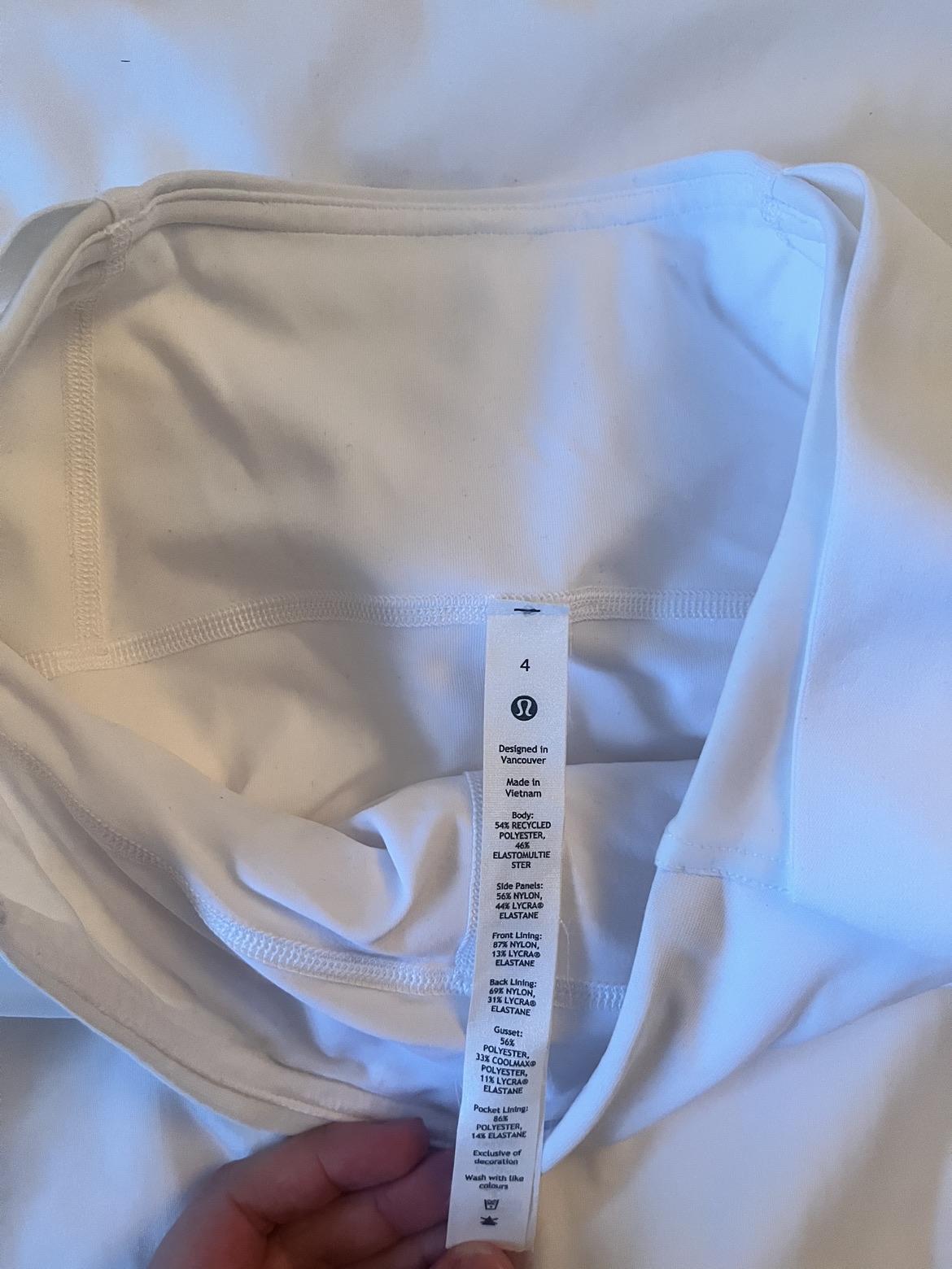 White Lulu Lemon skirt - photo 3