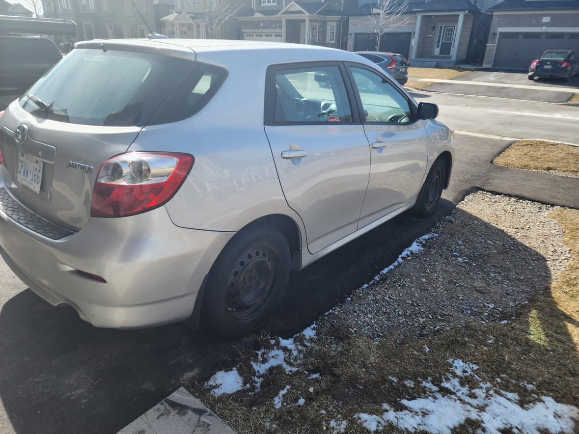 Toyota Matrix - photo 4