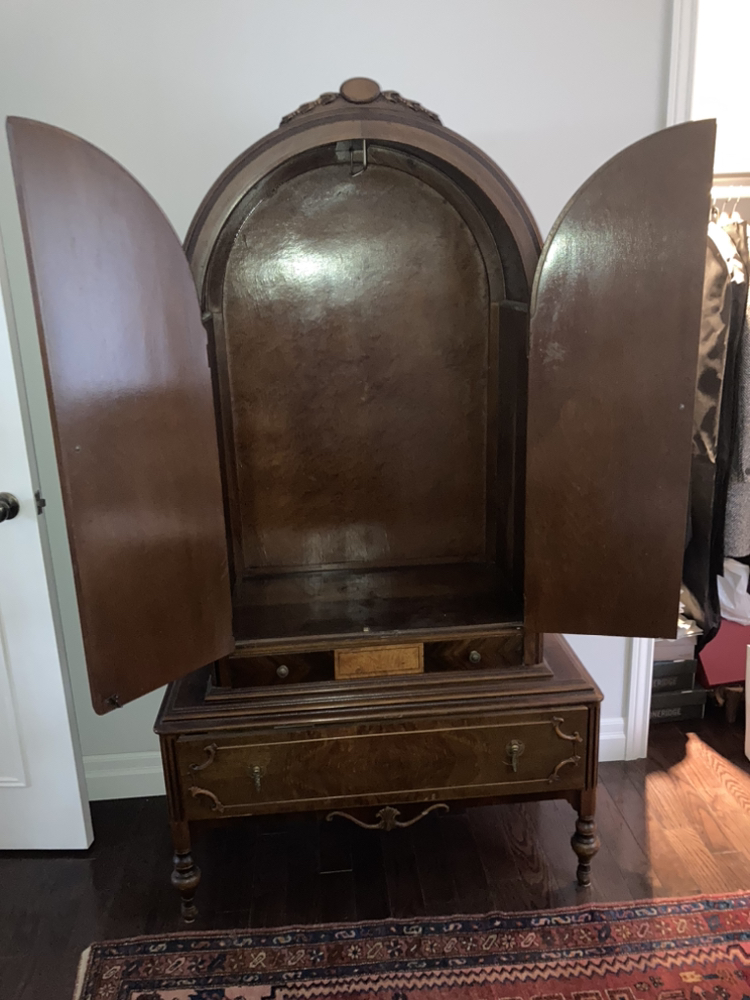 Antique Bedroom Dresser image indicator(4)