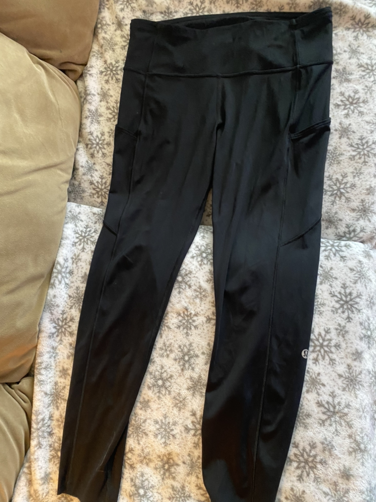 Lululemon size 10 mint condition thumbnail