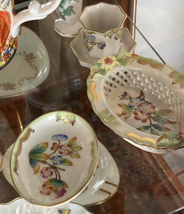 Vintage Herend porcelain small pieces thumbnail