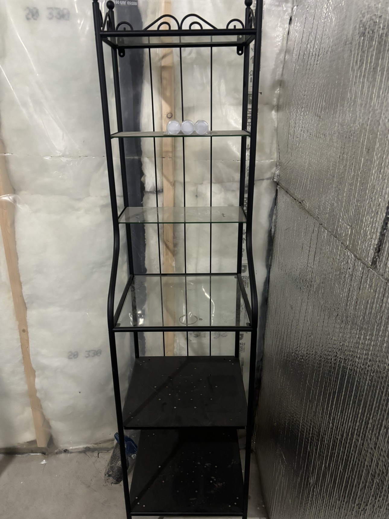 Shelve