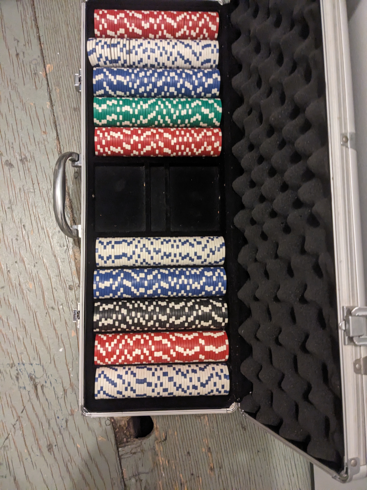 Poker chips thumbnail