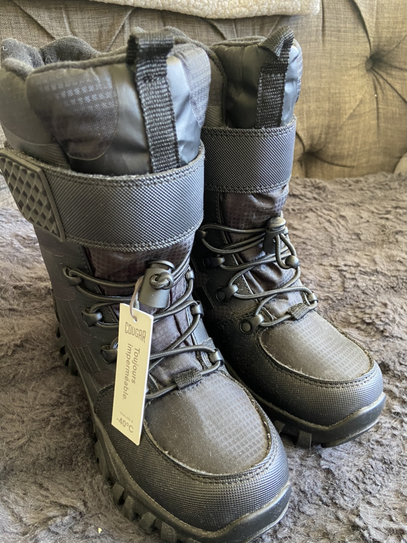 Brand New Cougar Winter Boots thumbnail