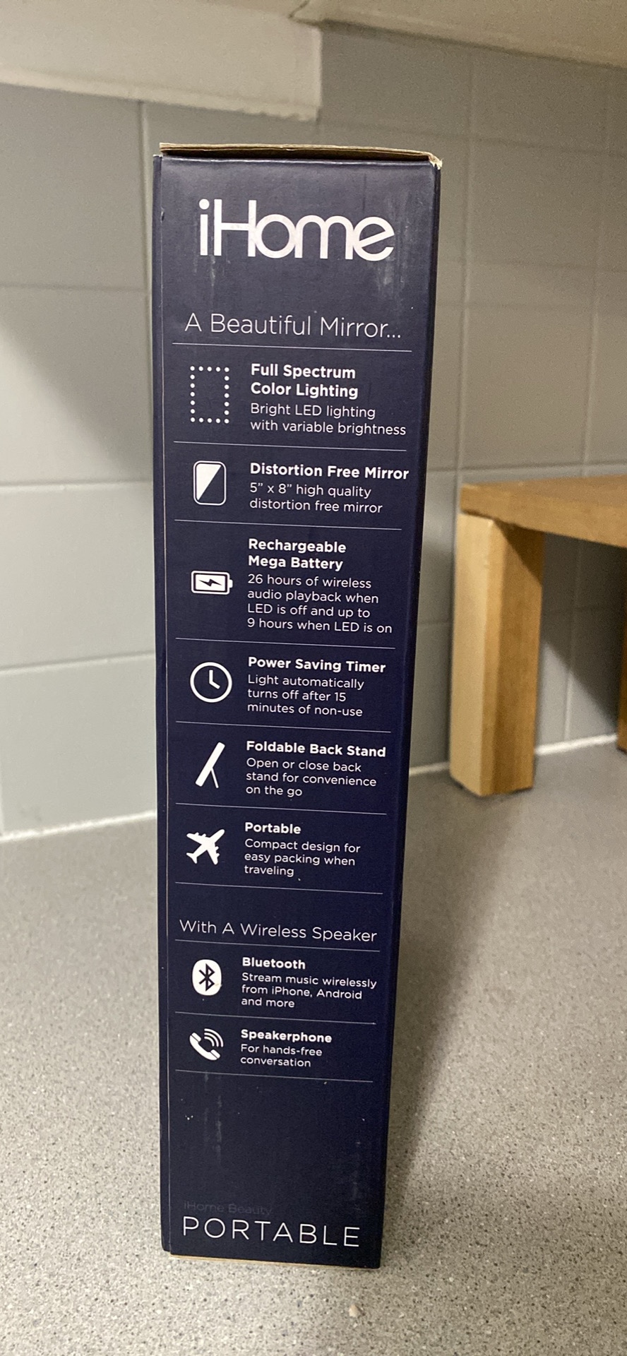 🥕Ihome bnib Bluetooth mirror speaker image indicator(2)