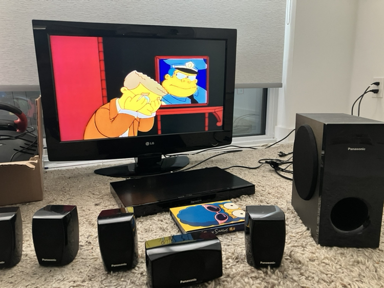 Panasonic home theater system + 32 inch tv - photo 3