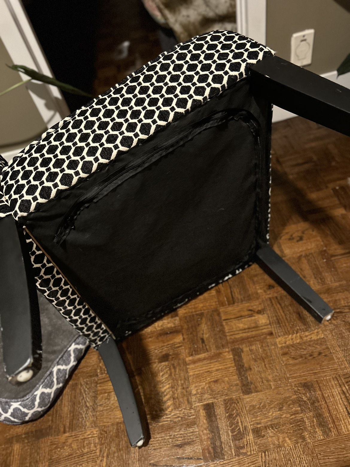 Accent chair - photo 4