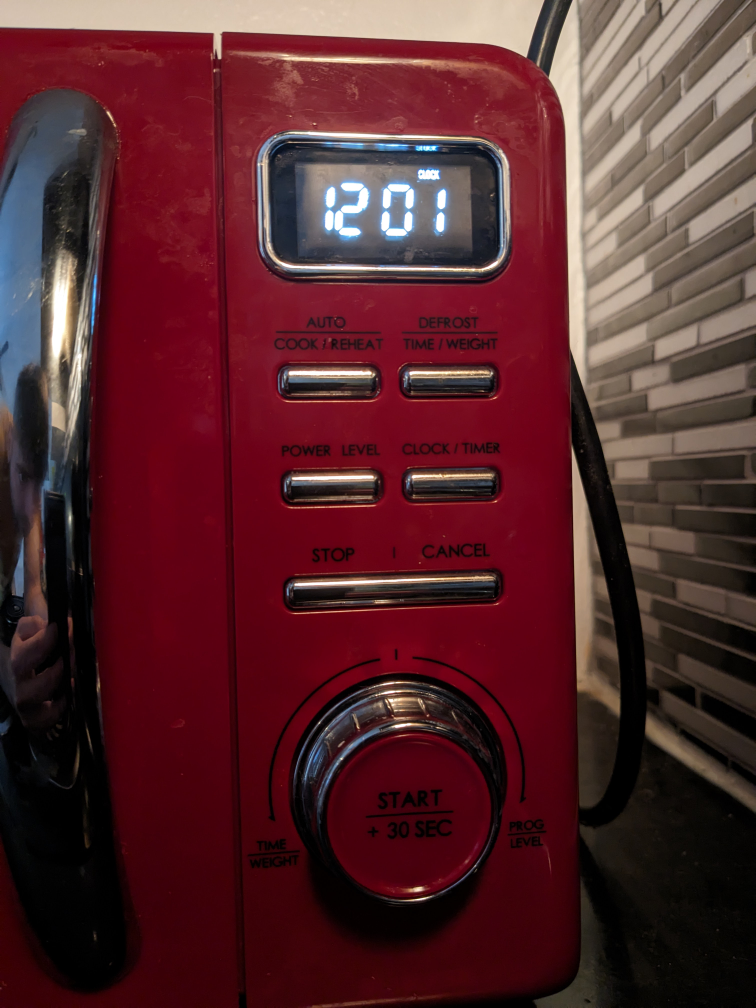 Microwave - photo 3