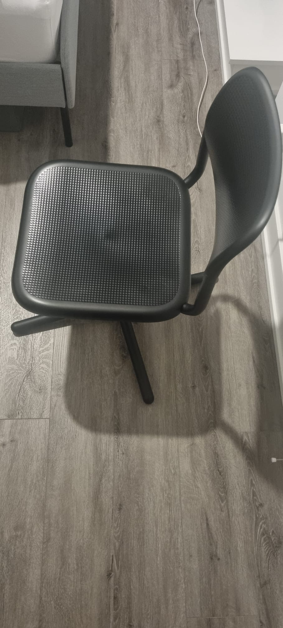 Desk and chair ikea - photo 4