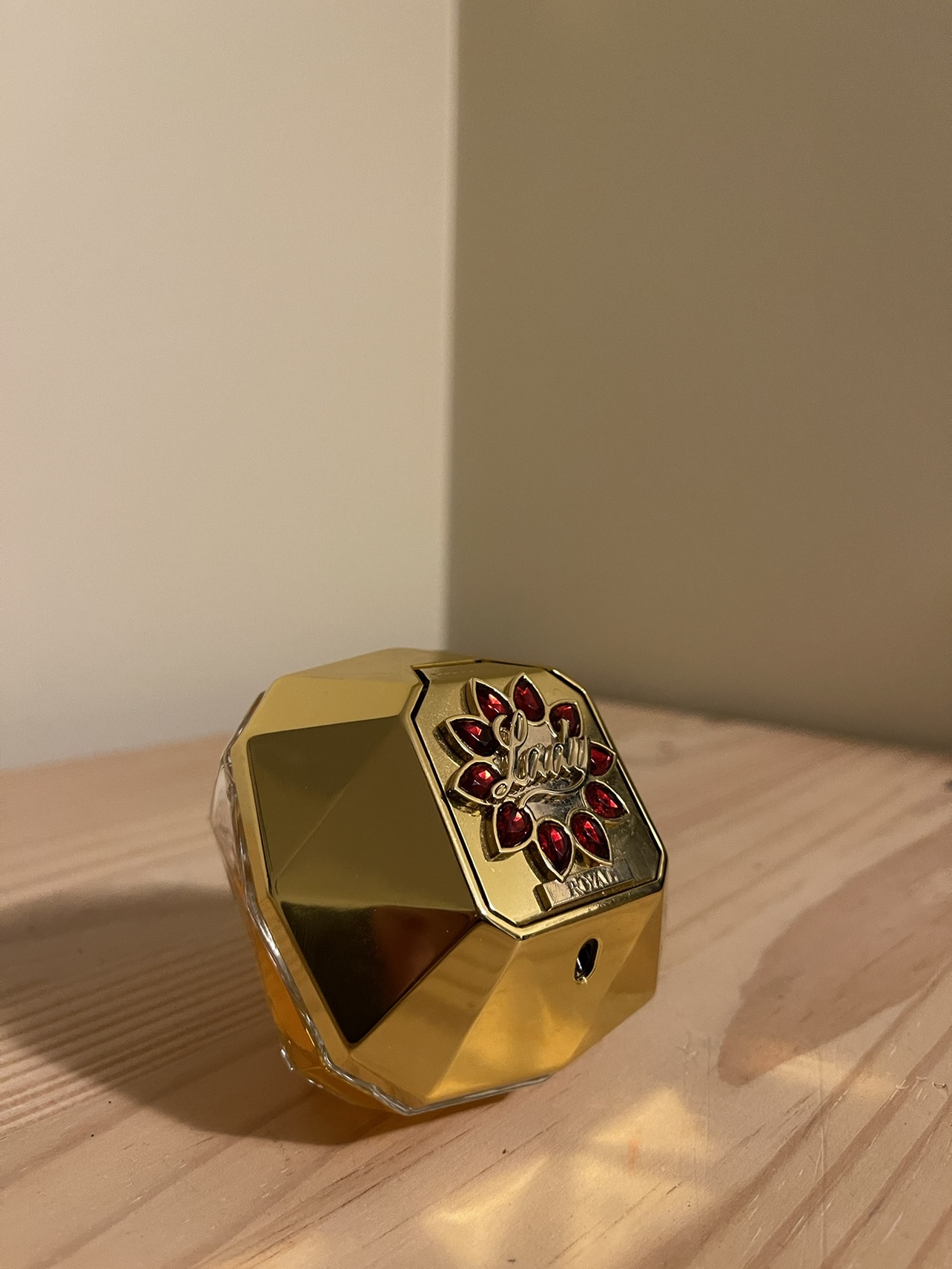One million Royal Perfume for women