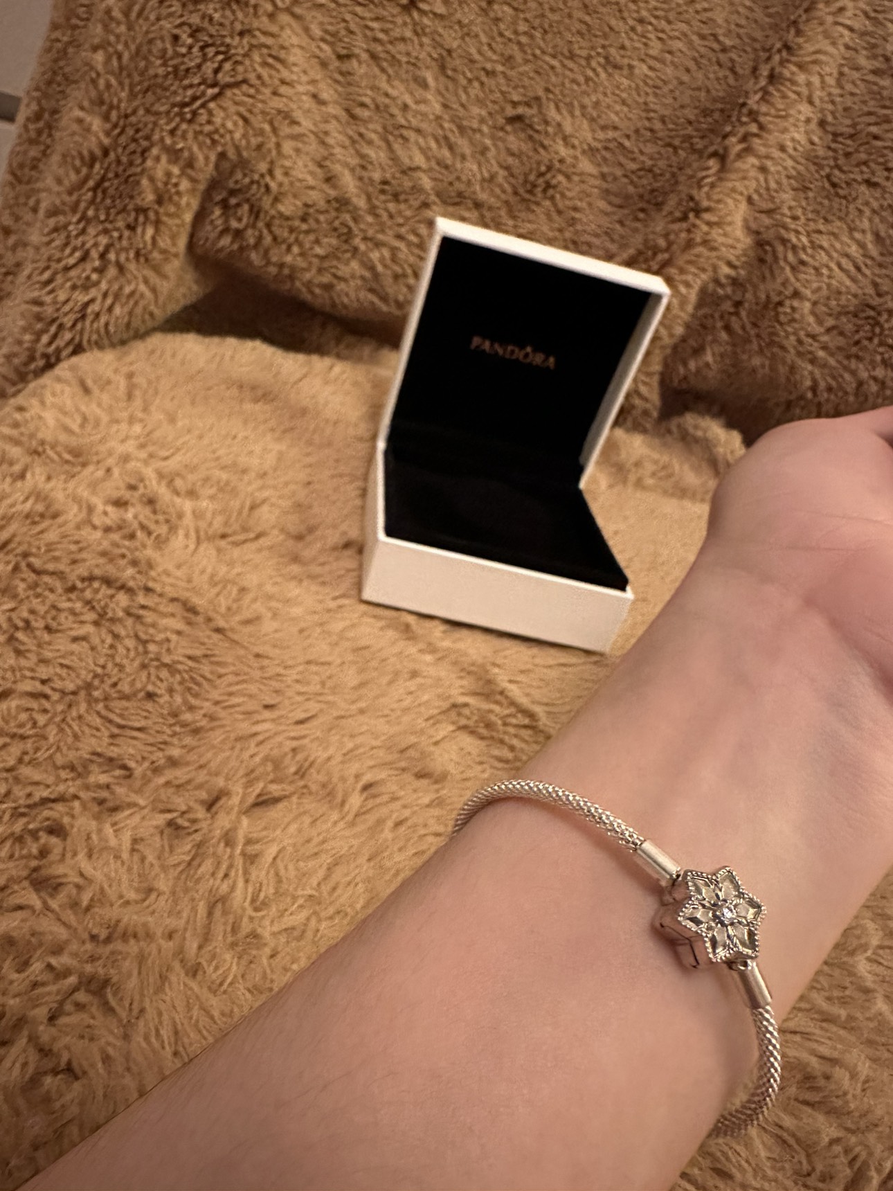 Pandora bangle with FREE charm pendant - photo 2