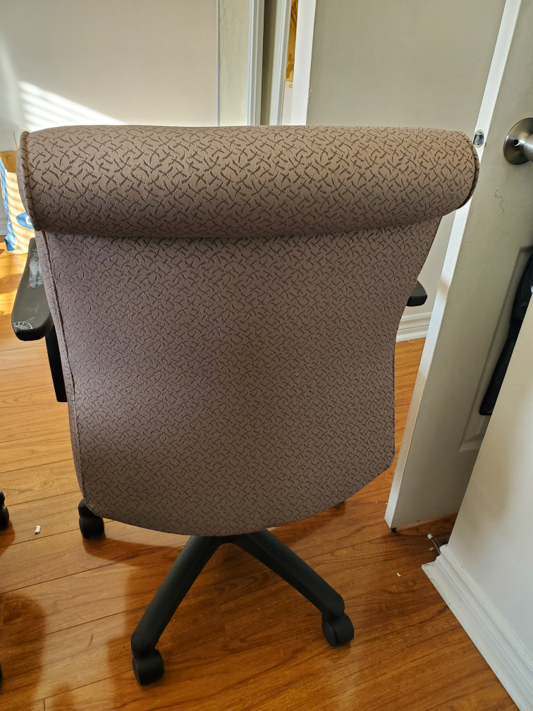 Move out sale.. Office chairs, 2Nos - photo 5