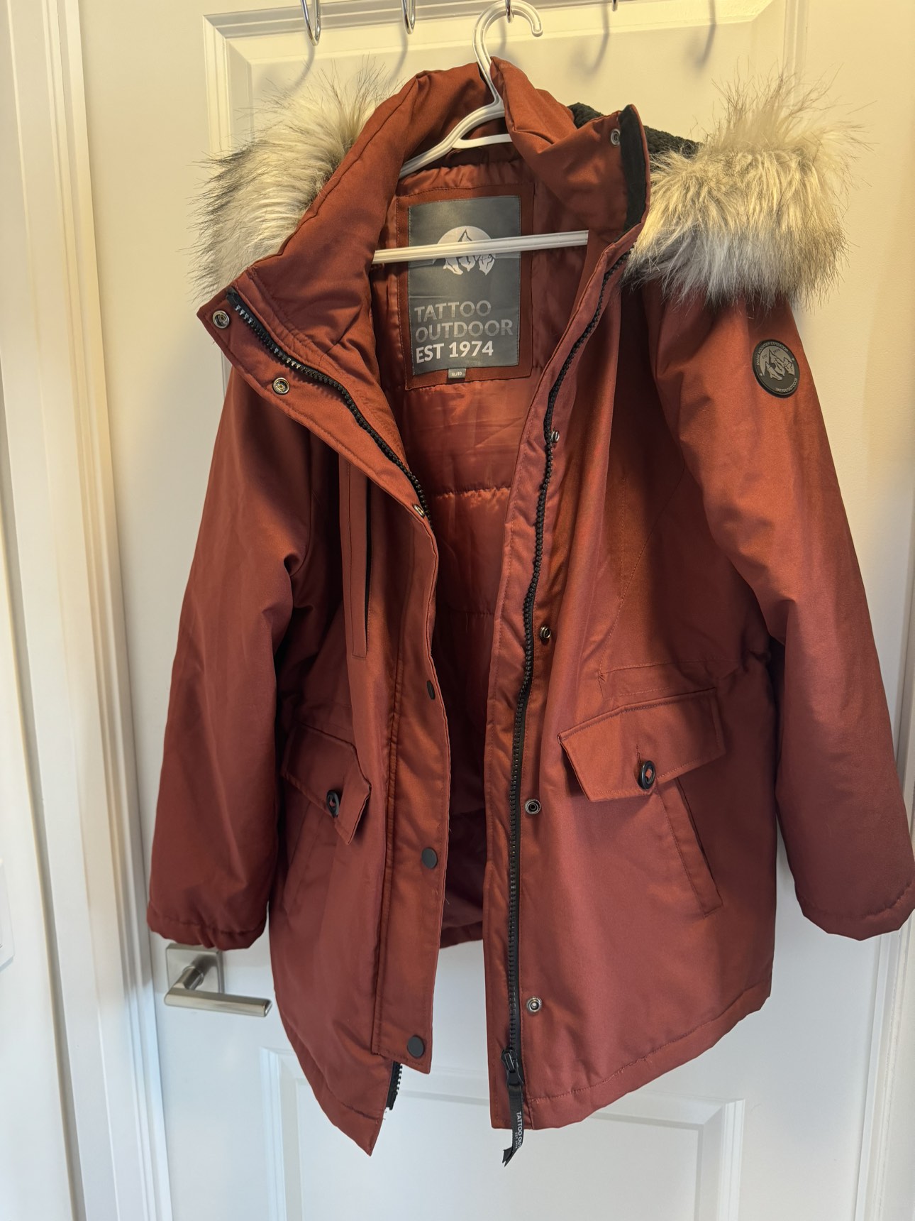 Women's winter coat - XL - like new thumbnail