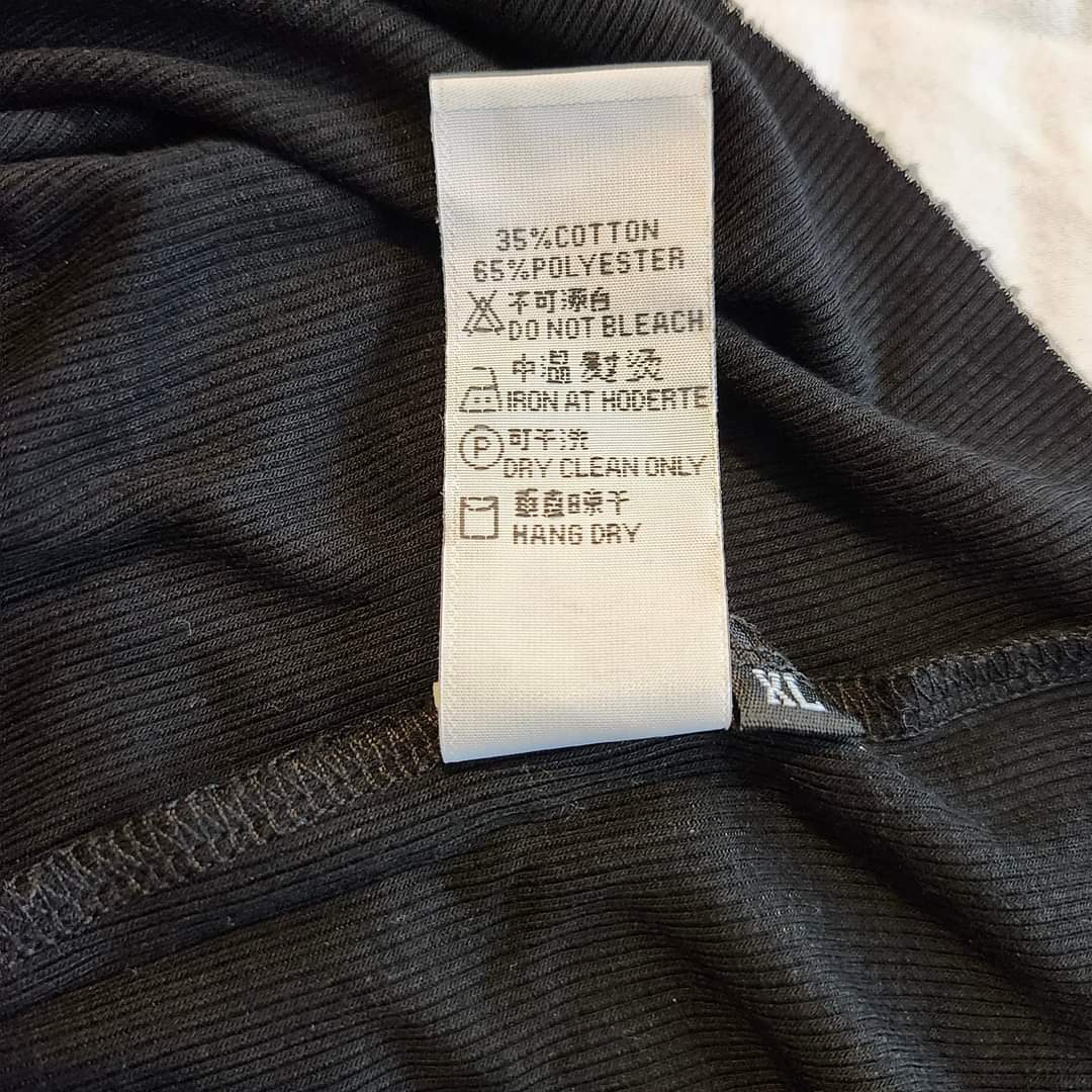 MZJL  Black Turtleneck with White Graphic Stripes. #M image indicator(3)