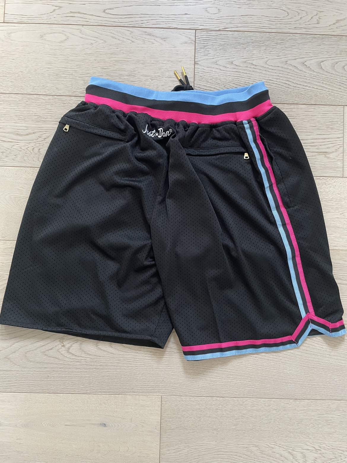 NBA shorts image indicator(2)