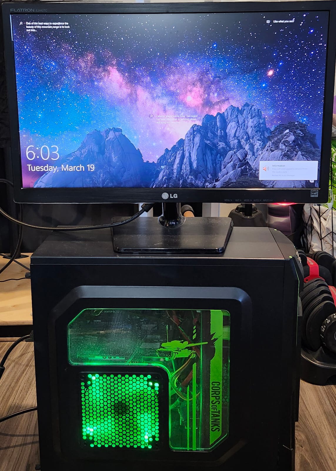 24 inch LG monitor