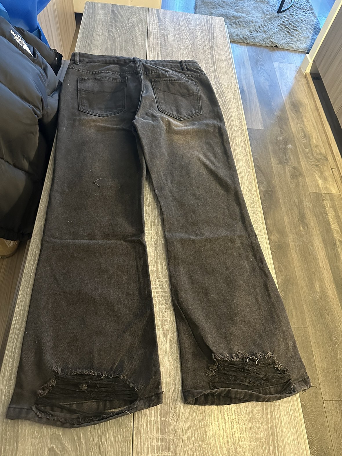 Flared jeans - photo 5