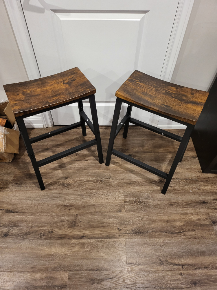 bar stools - photo 2
