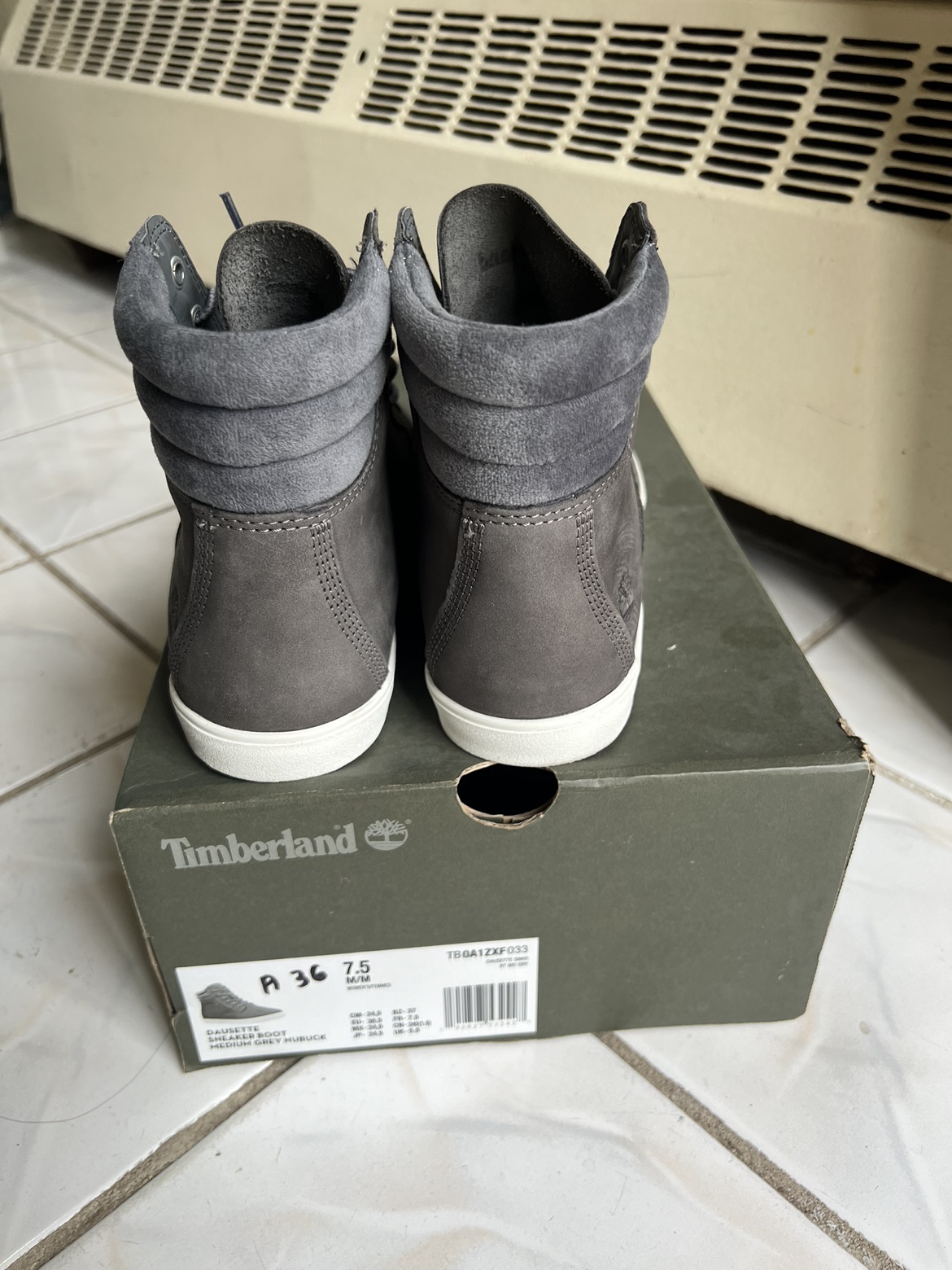 NEW W7.5 Timberland sneaker boot - photo 3