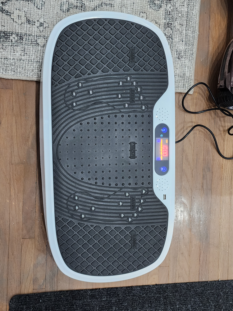 vibration plate  for sale new negotiable price