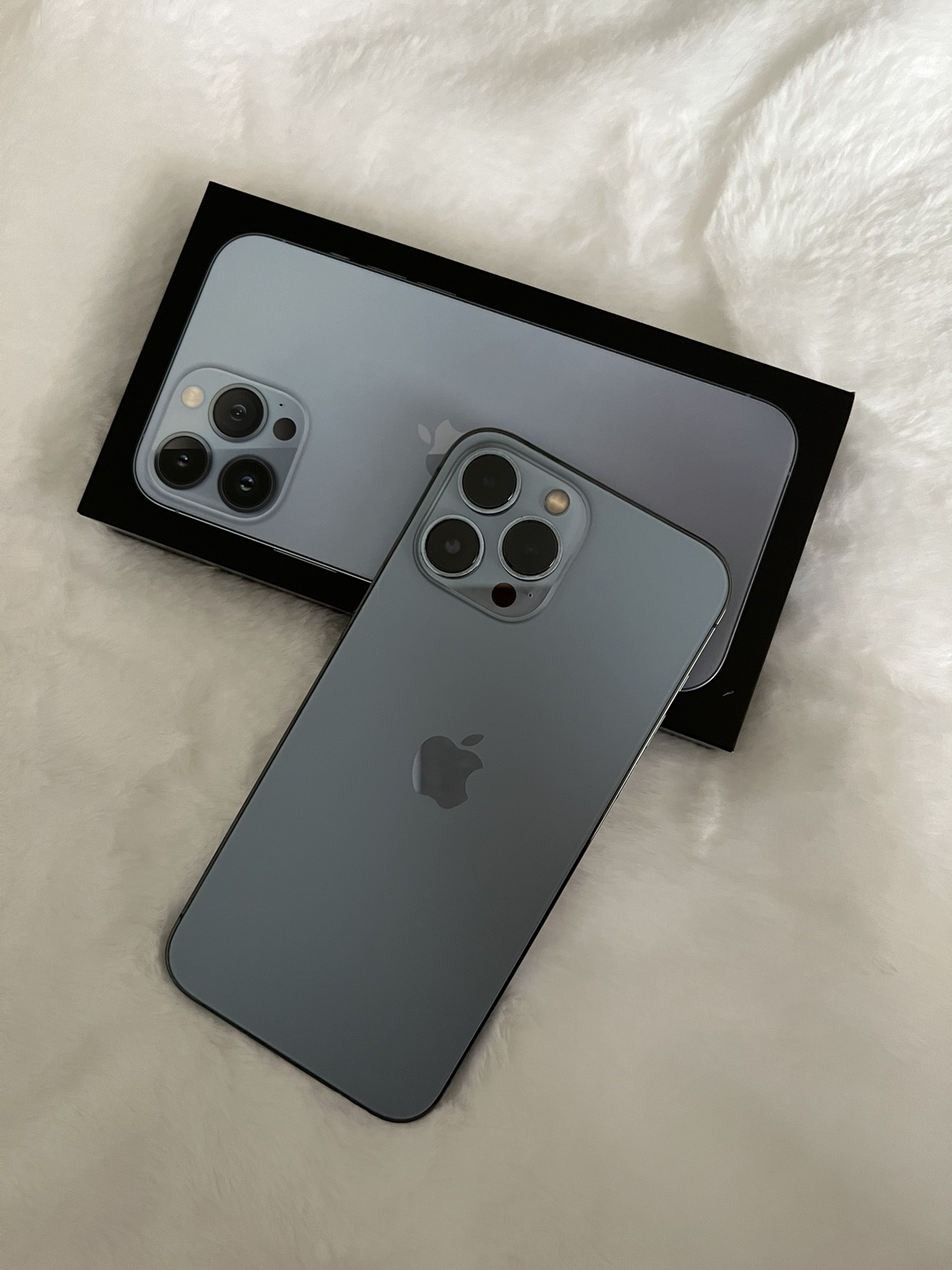 IPHONE 13 PRO MAX - photo 2