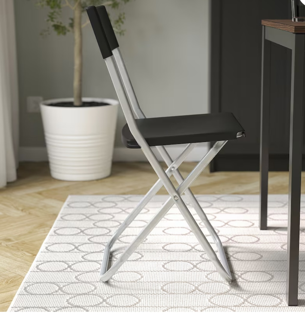 Dining table with 4 chairs, pick up only SW - photo 2