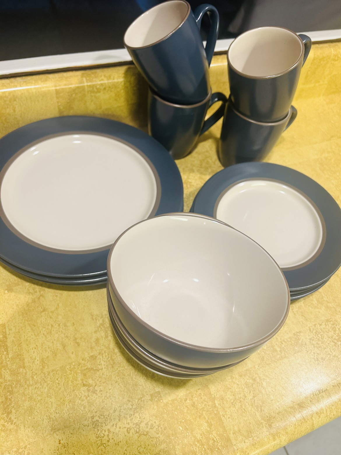 16 piece Dish set - photo 2