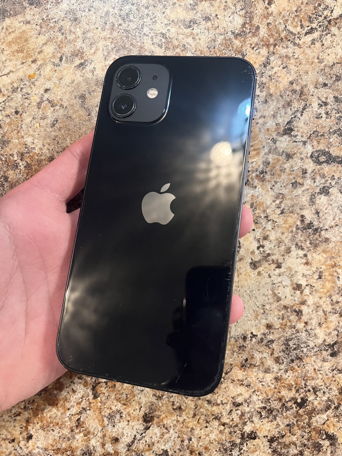 iPhone 12 - 64GB - photo 2