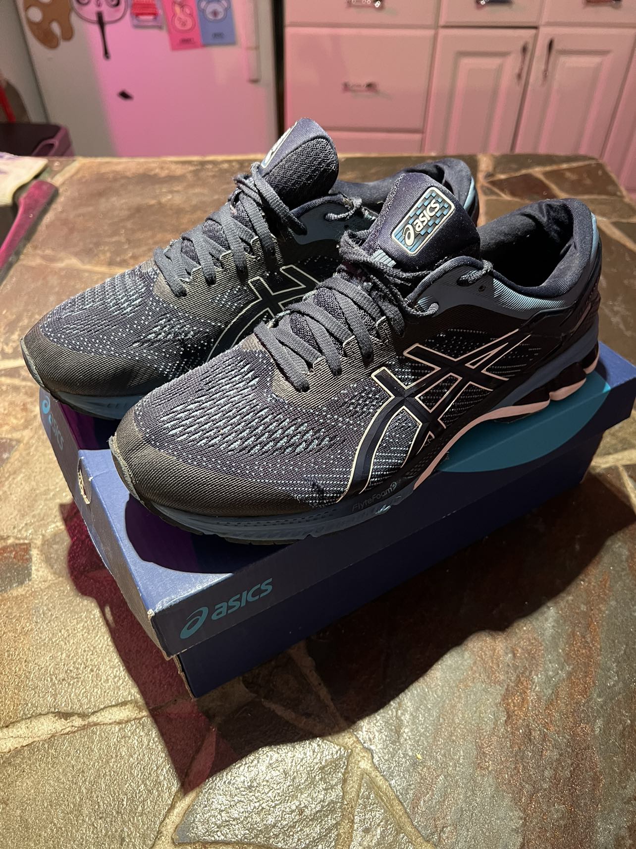 ASICS Gel-Kayano 26 Midnight Grey Floss (Men’s 11 2E)(EUC) image indicator(2)