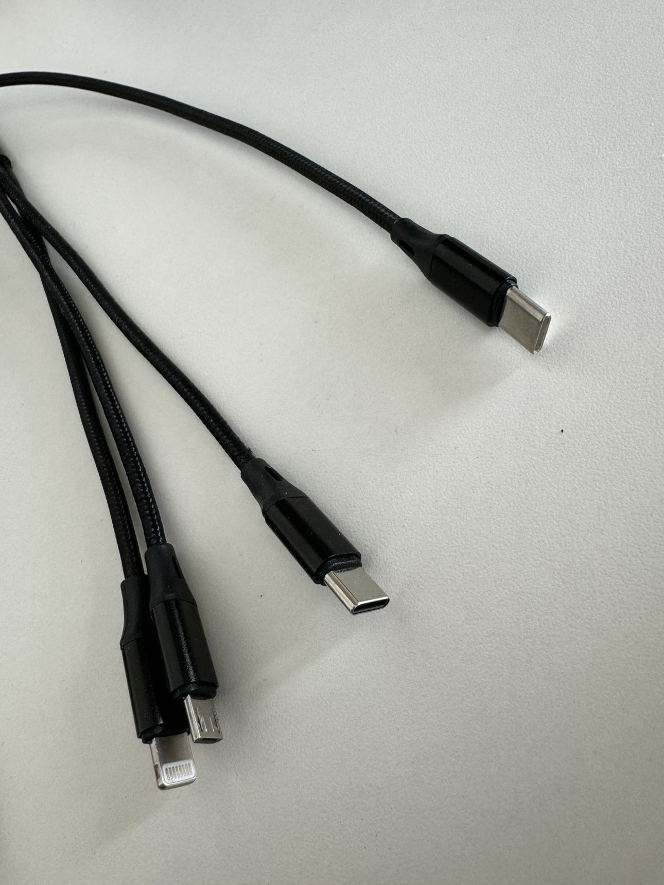 3 in 1 charging cable usb c to Lightning, usb c, and micro