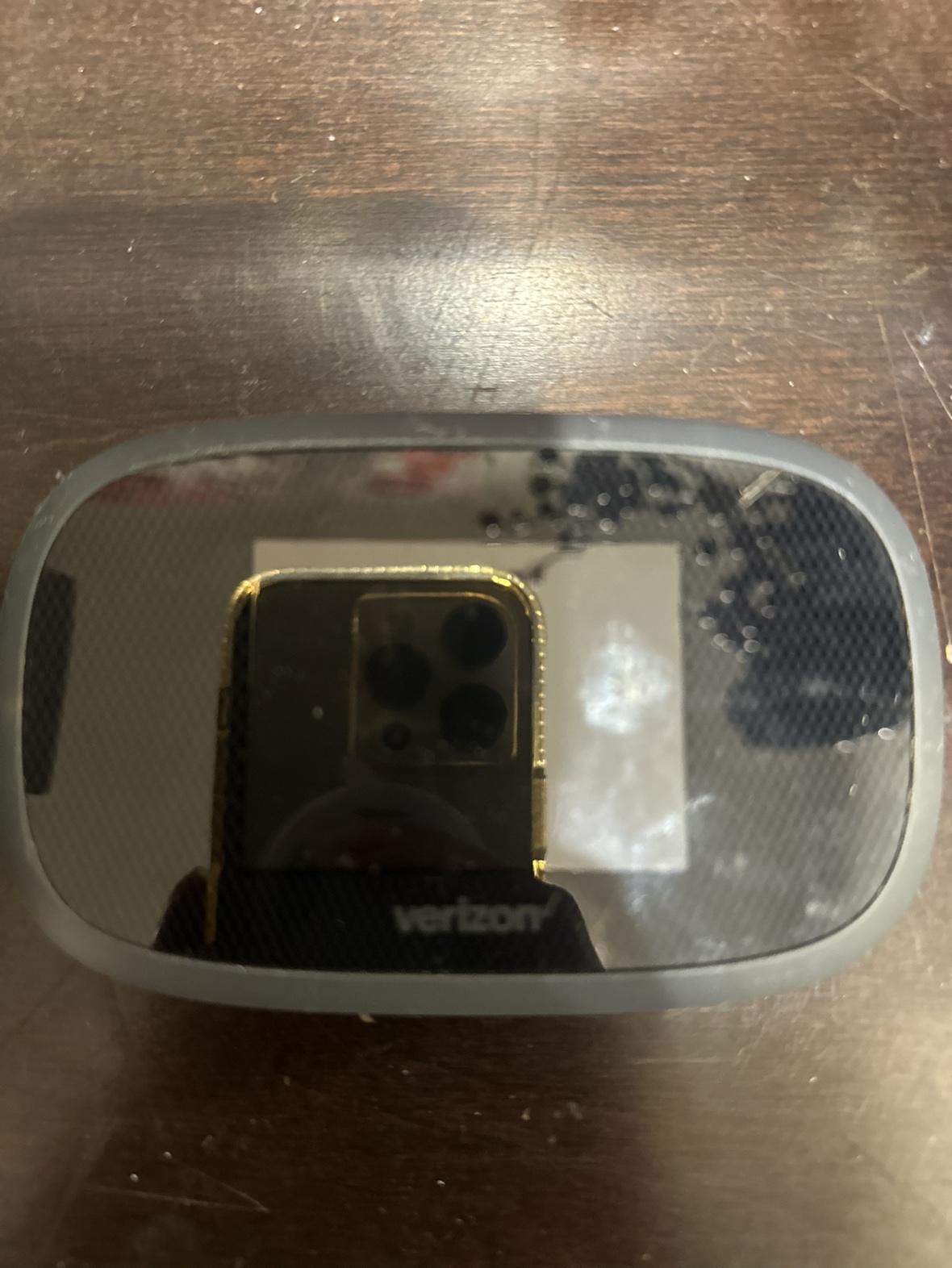 Verizon hotspot - photo 2
