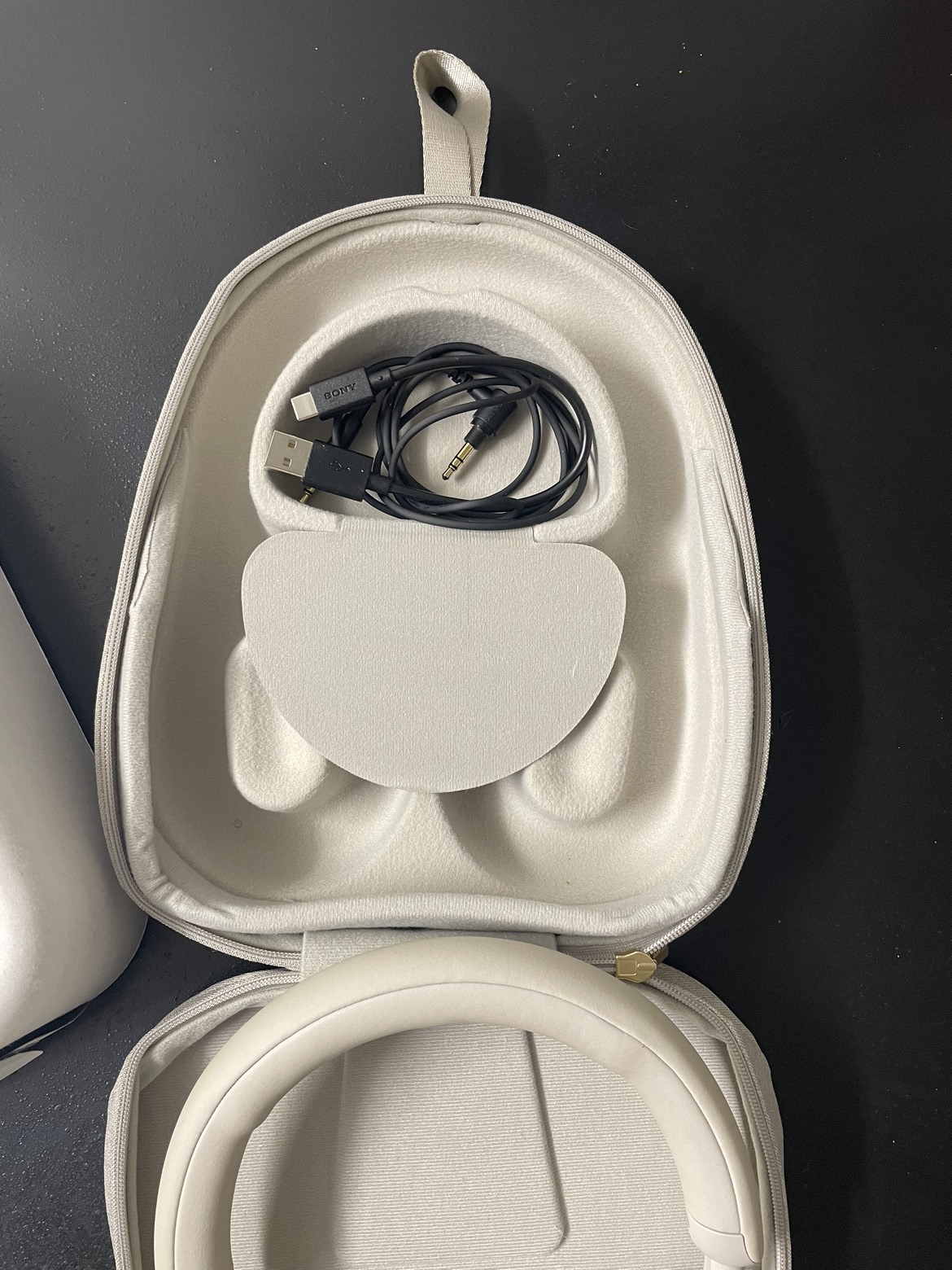 Sony WH-1000XM5 Wireless Headphones - photo 2