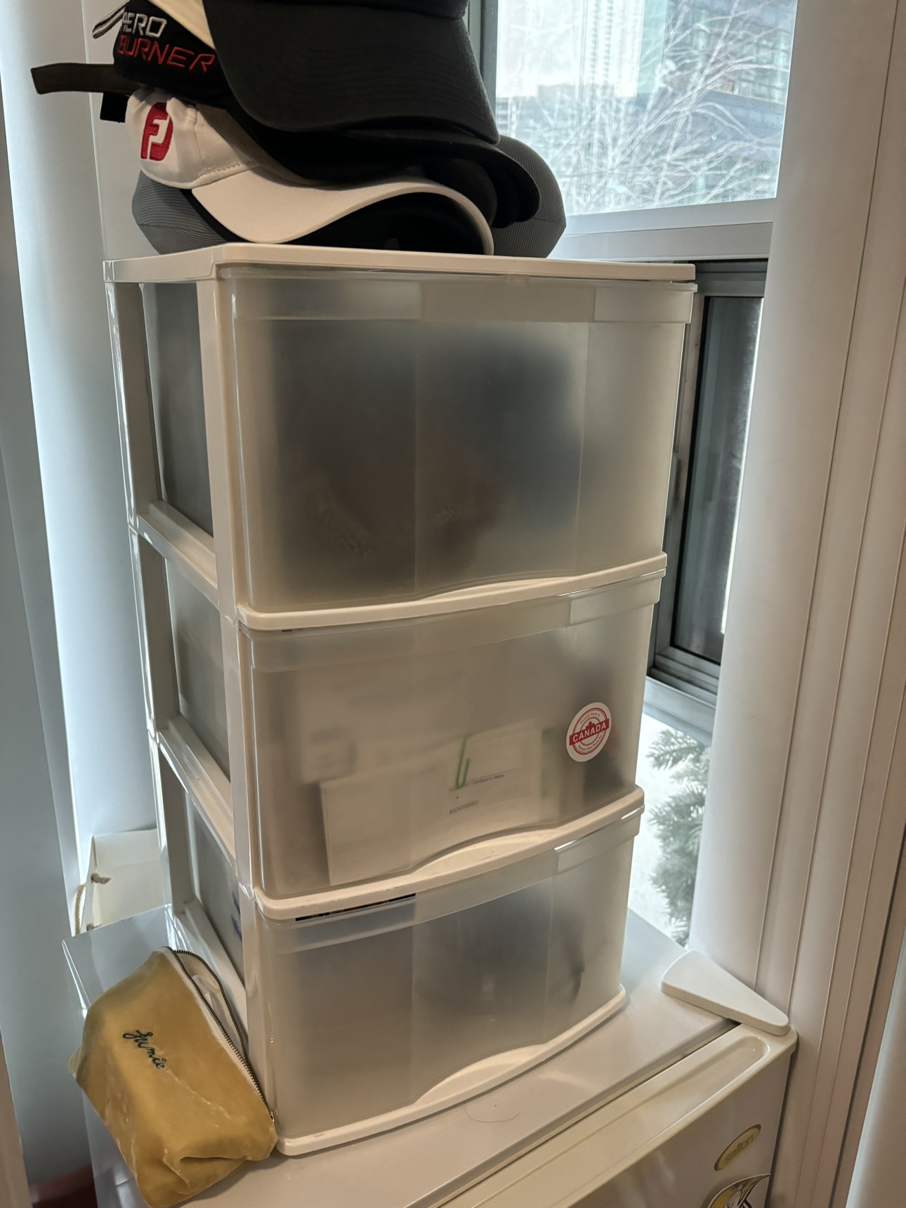 Plastic drawers $35 & $20 - photo 2