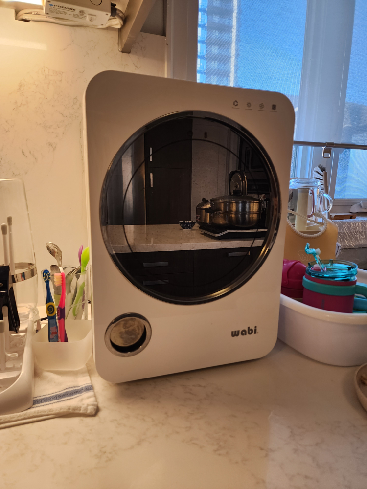 Wabi UVC Sanitizer & Dryer - photo 2