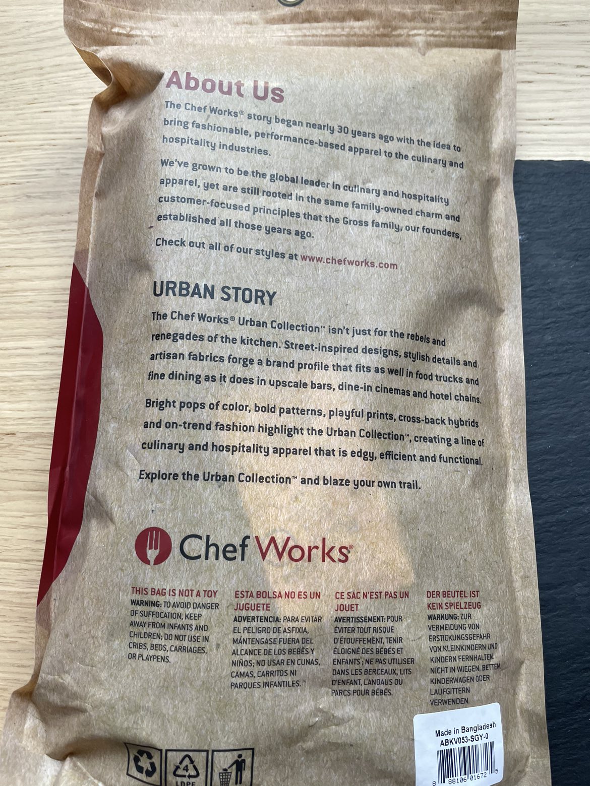 Chef Works Rockford Bib Apron image indicator(3)