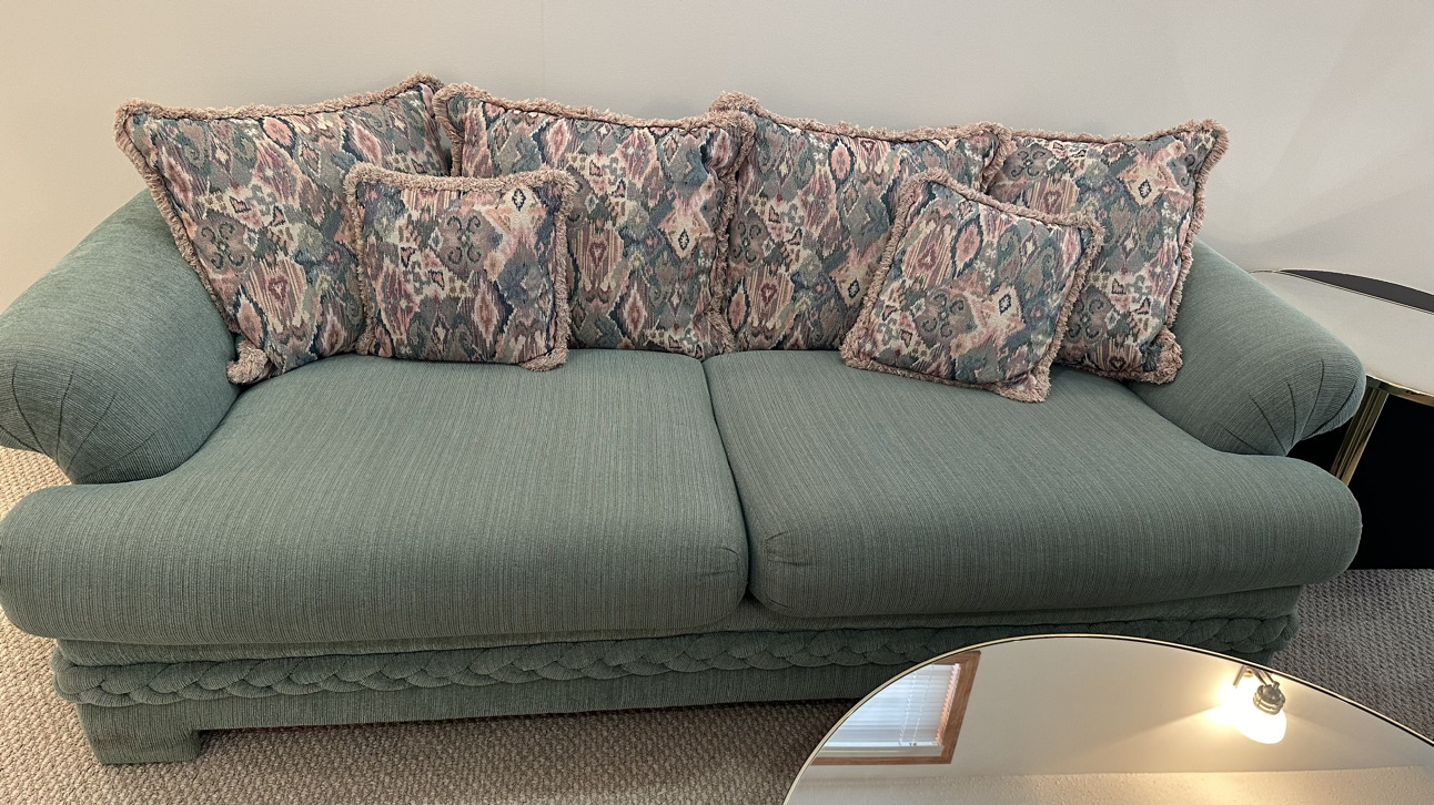 Couches x2 - photo 2