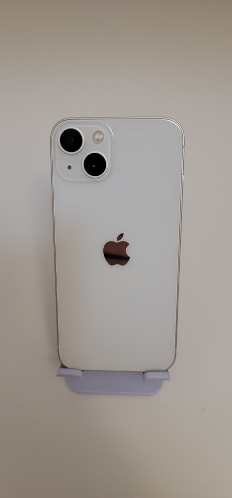 iphone 13 128GB white unlocked excellent condition