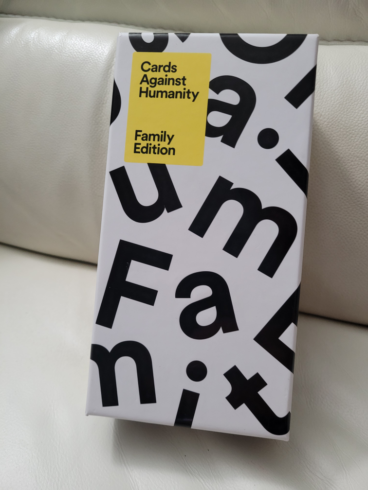 Cards Against Humanity Family Edition COMPLETE thumbnail