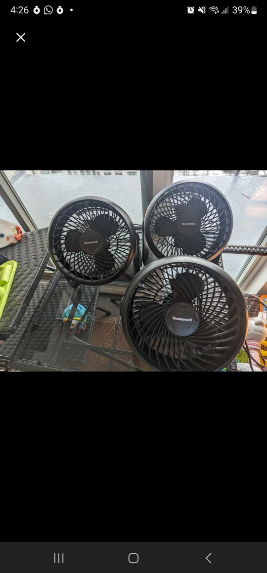 3 table fans