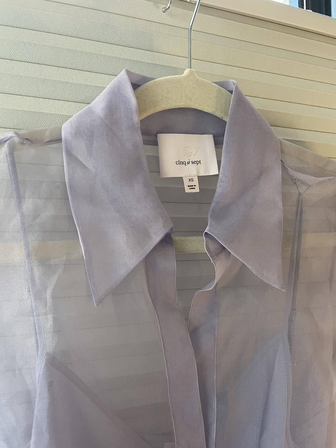 Cinq a sept purple silk chiffon blouse - photo 2