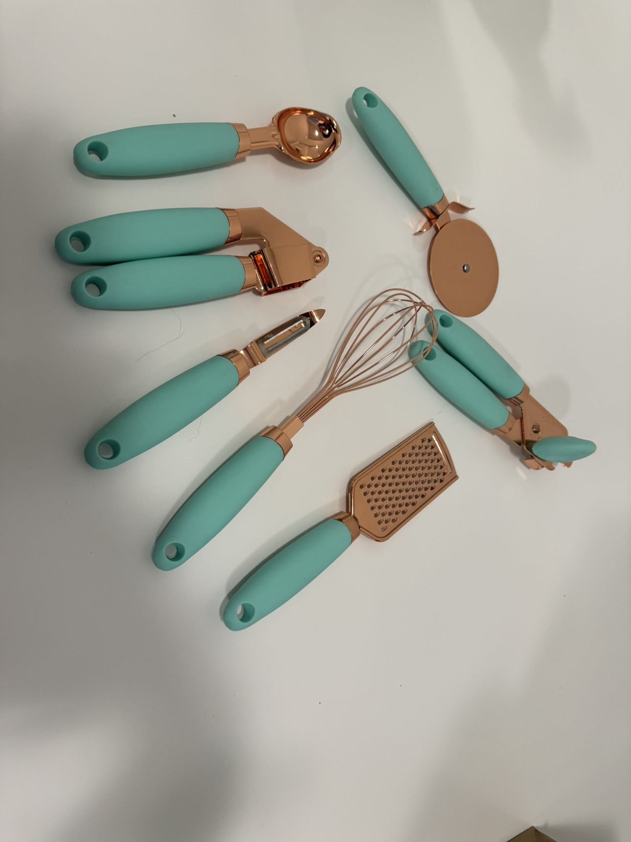 Rose gold/teal utensil set - never used thumbnail