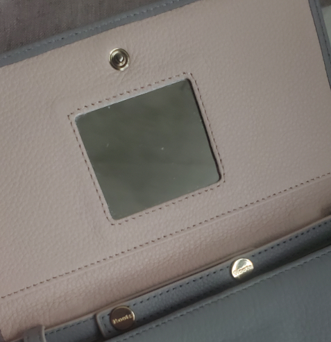 Roots genuine leather wallet purse - photo 4