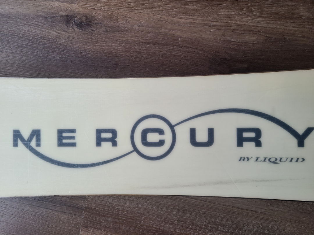 *MOVING SALE* Mercury by Liquid Snowboard - photo 4