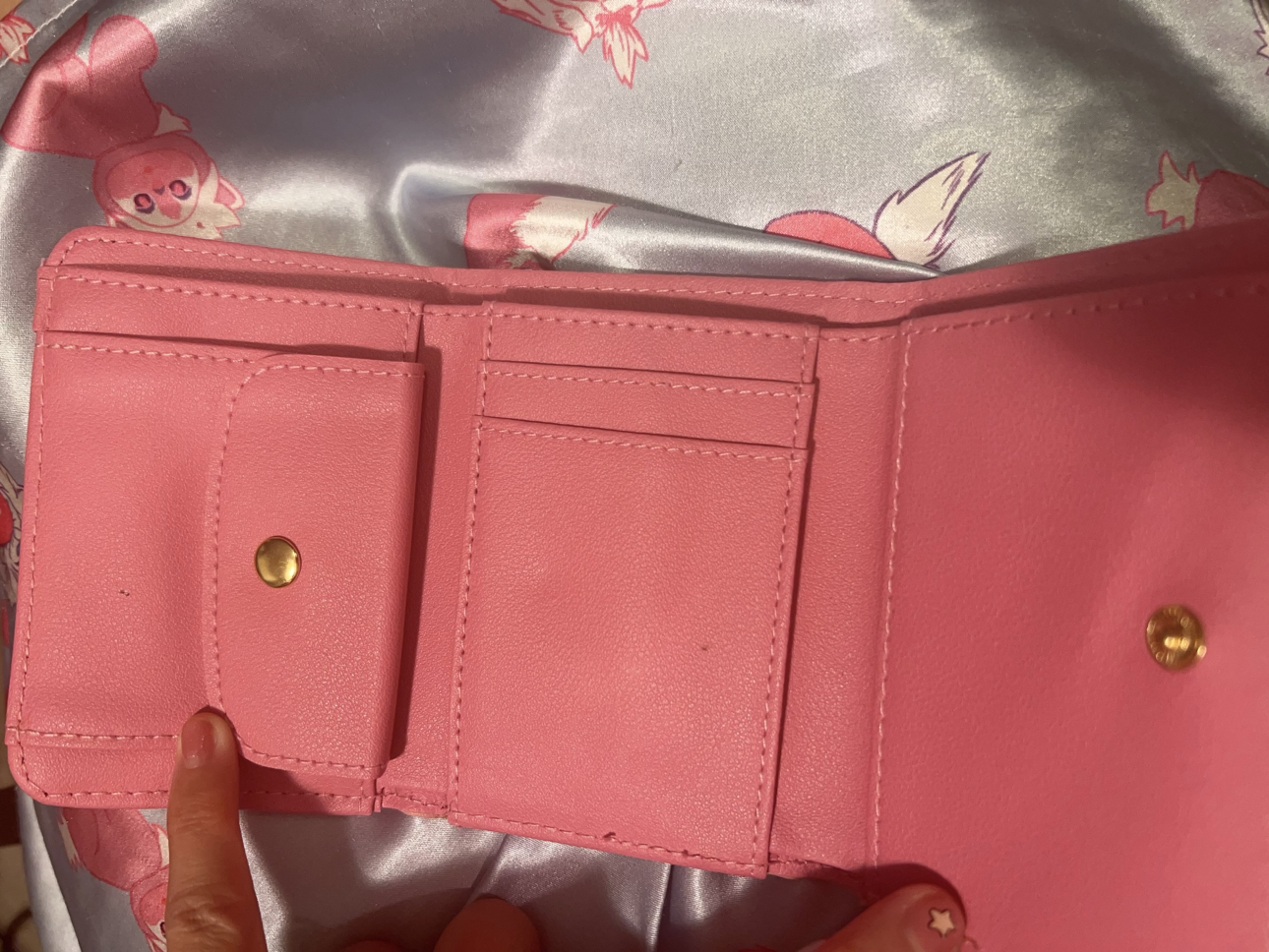 Jill Stuart Wallet image indicator(3)