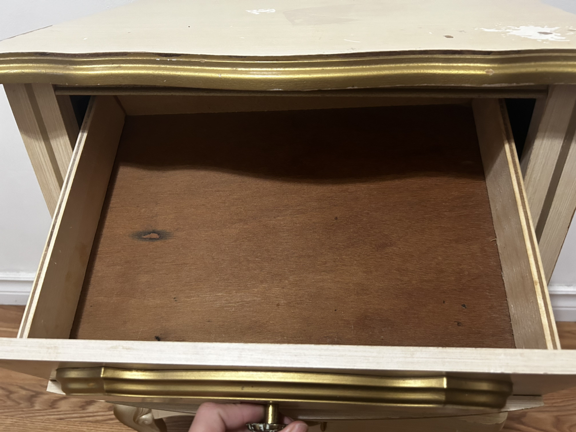 Nightstand - photo 2